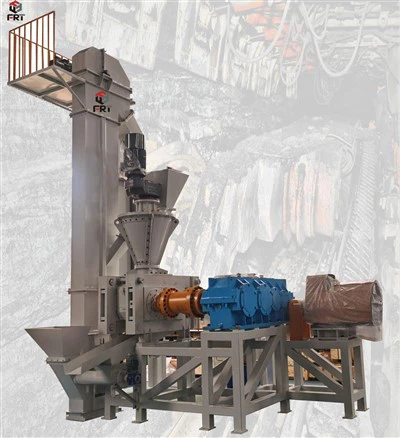 粉末金属練炭機